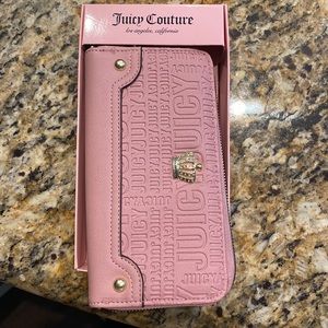Juicy couture wallet